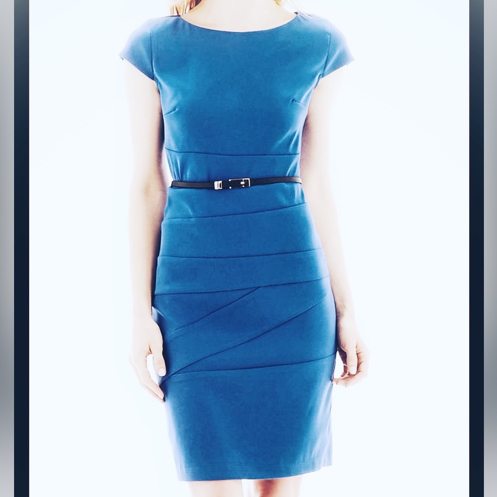 B works Green/Blue sheath dress with short sleeves